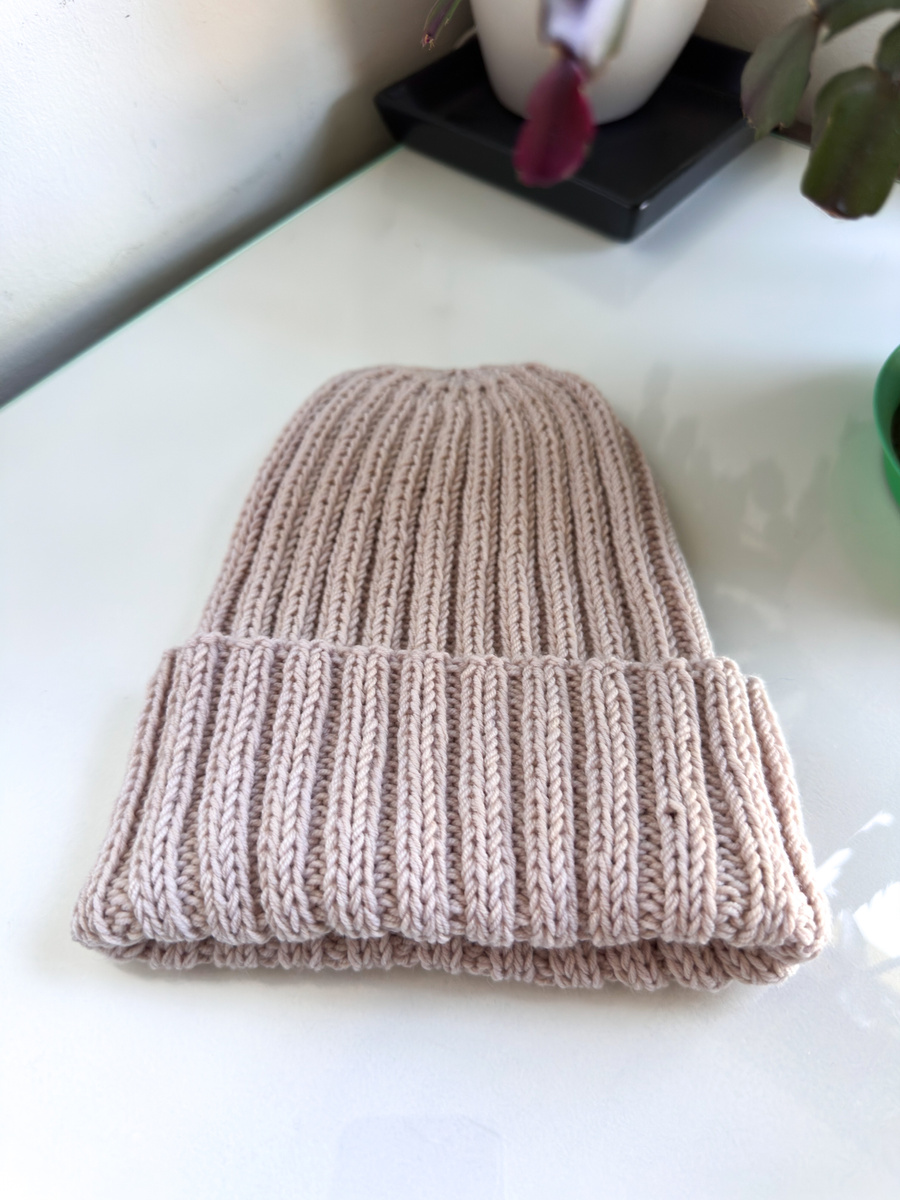 Wywijana czapka merino HELLI 100% Baby Merino 32 Turkusowy