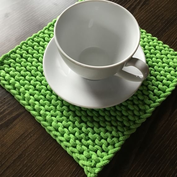Podkładka kawowa ze sznurka bawełnianego jasny zielony 23x25 cm