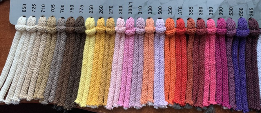 Ręcznie robiony Koszyk ze sznurka bawełnianego bordowy 20x12 cm