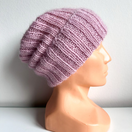 Ręcznie robiona Czapka wywijana MARGARET 100% Alpaka + nitka moher i jedwab 3112/36 Różowy z nutką beżu