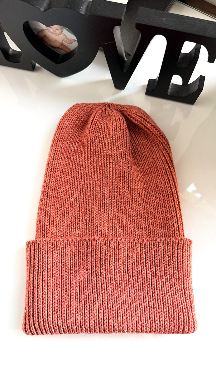 VARELLA – czapka z wełny merino baby 48 Blush zimowa