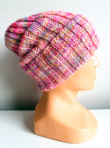 Wywijana czapka NELLI Merynos 14 Tęczowa Posypka