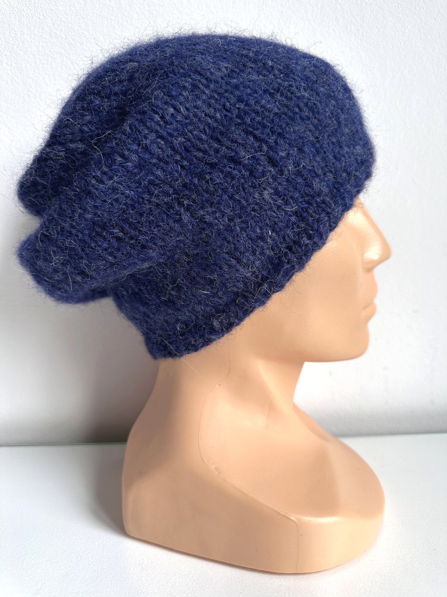Ręcznie robiona czapka CHMURKA Alpaka 09 Granatowa