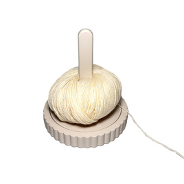 Spinner - Yarn Holder