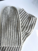 Ręcznie robiony KOMIN 100% Baby Merino 19 Szary 30 cm długości