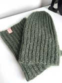 Ręcznie robiona Czapka MARGARET 2.0 100% Alpaka plus 2x nitka moher z jedwabiem 7895/19 Ciemnozielony