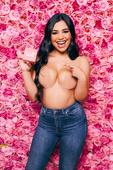 Taśma do modelowania biustu BOOBY TAPE Nude