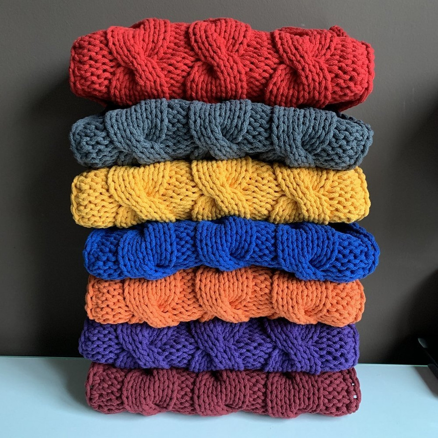 Poduszka ze sznurka bawełnianego Warkocze 350 pomarańczowa 40x40 cm