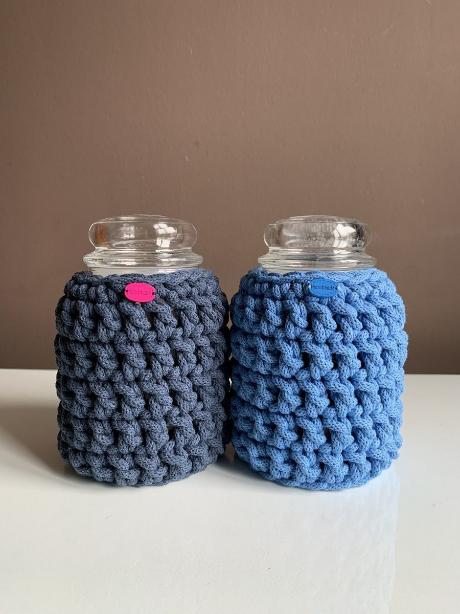 Ręcznie robiony Sweterek na świecę ze sznurka bawełnianego 480 Niebieski