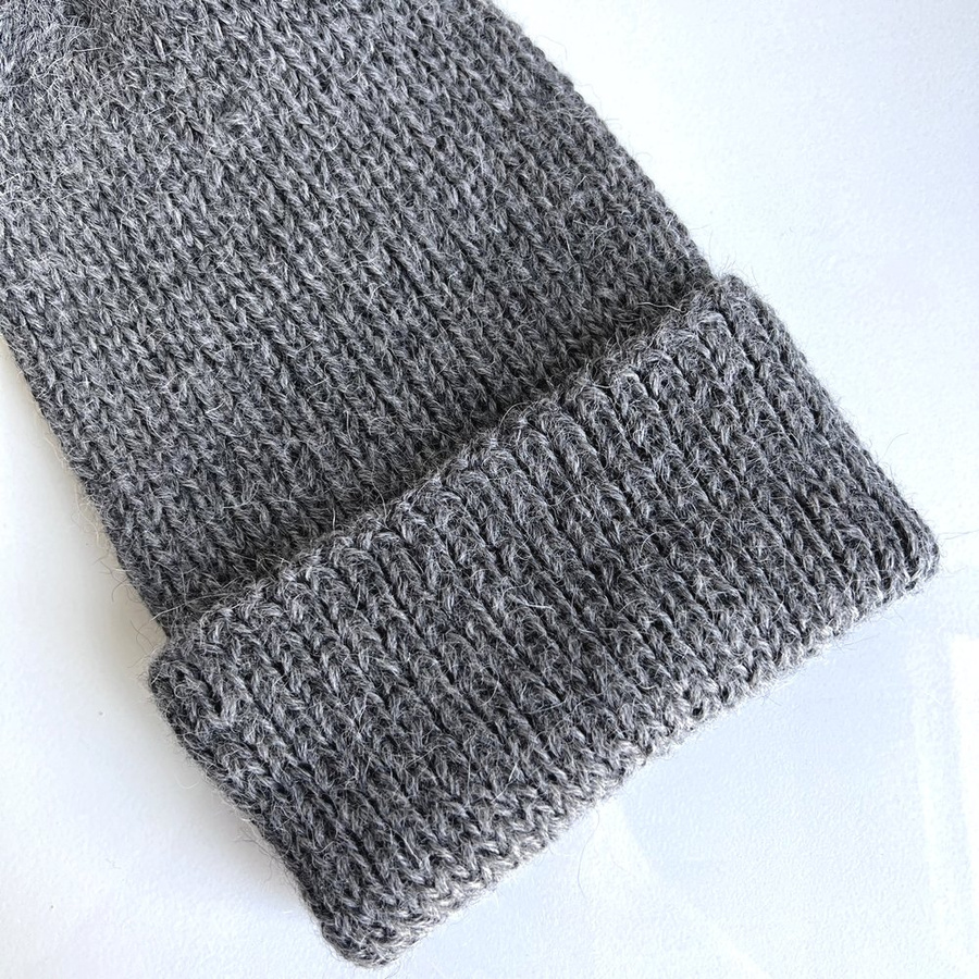 KIARA Beanie 100% Alpaca 517 Medium Grey