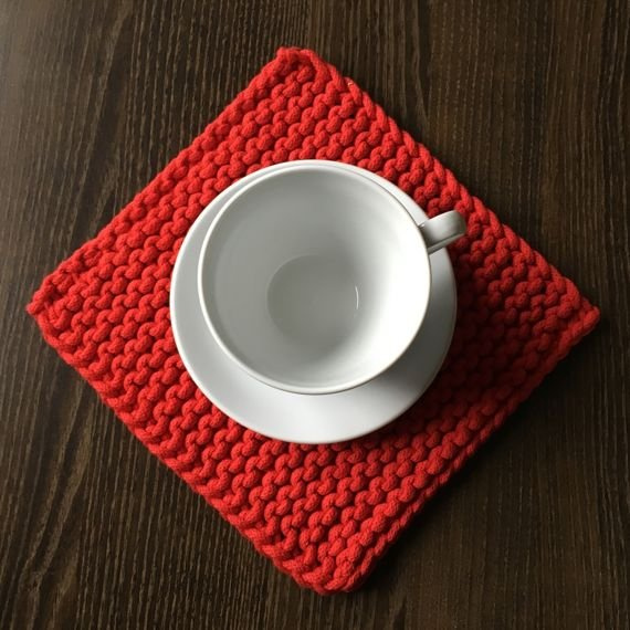 Sweterek, ocieplacz na świecę niebieski