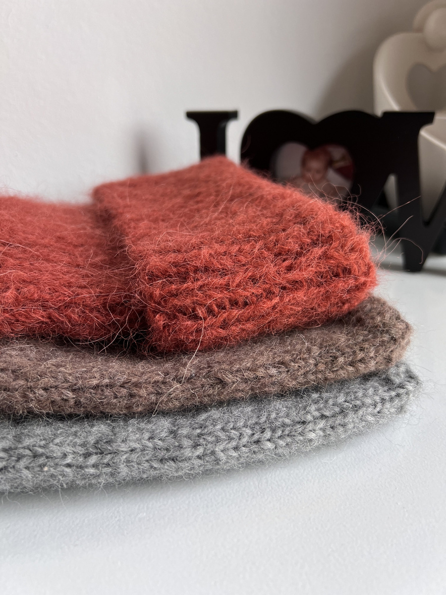 Ciepła czapka ręcznie robiona CHMURKA Alpaka 04 Średni Szary