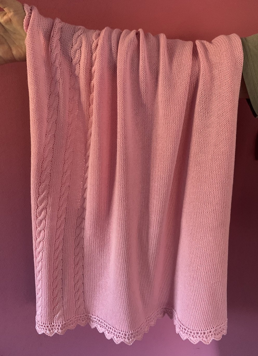 Sweterek, ocieplacz na świecę niebieski