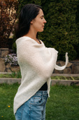 Symmetrical alpaca and silk shawl 01 Ecru